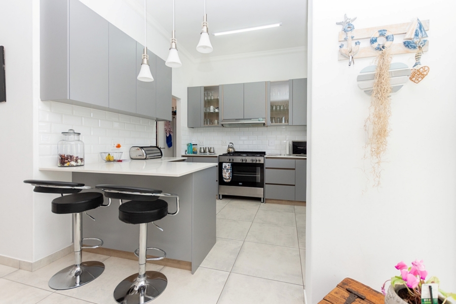 3 Bedroom Property for Sale in Sandy Point Western Cape